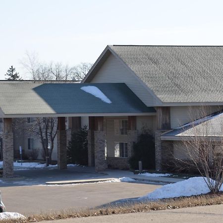 Boarders Inn And Suites By Cobblestone Hotels - Fayette Exterior foto