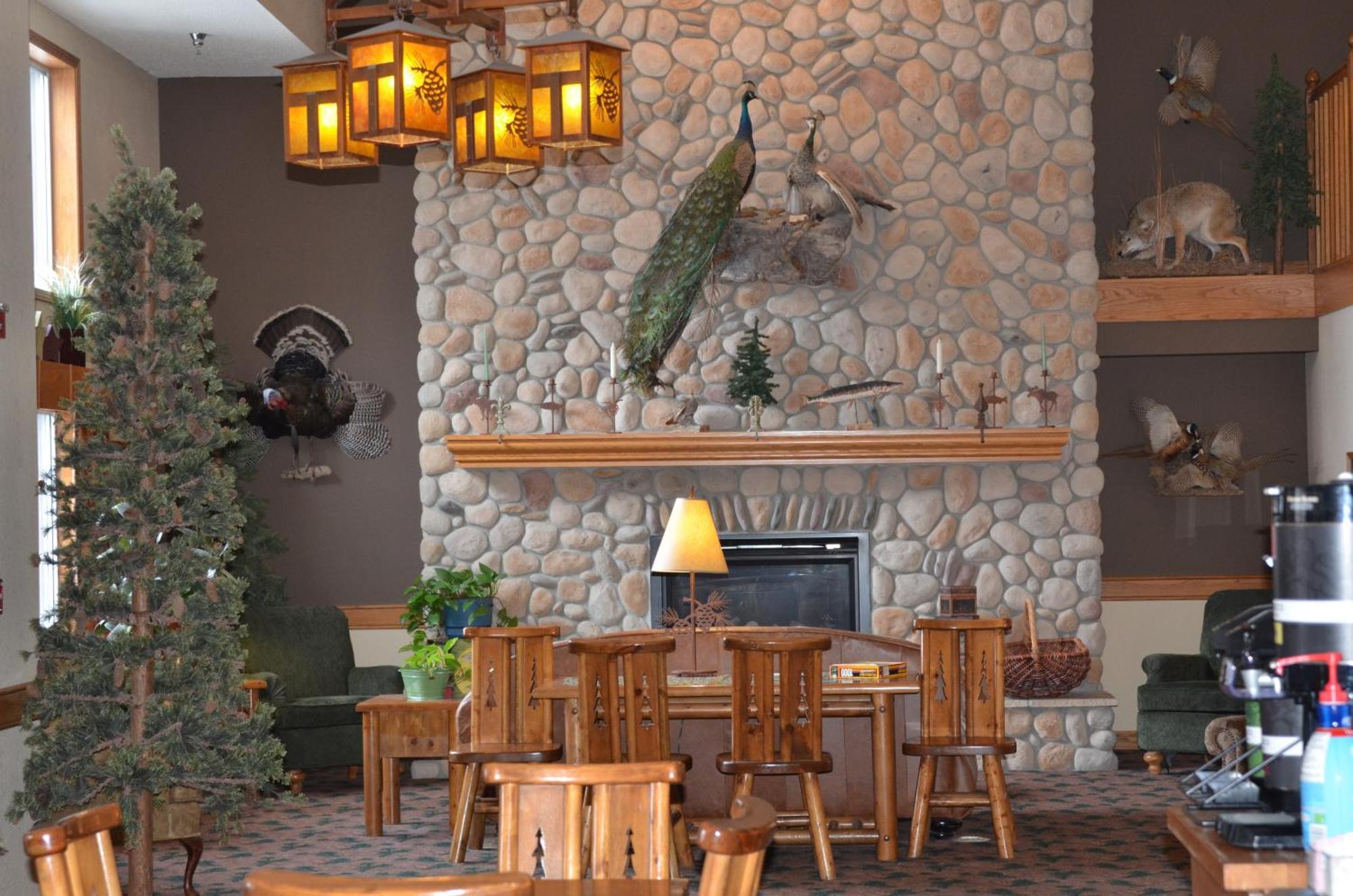 Boarders Inn And Suites By Cobblestone Hotels - Fayette Exterior foto